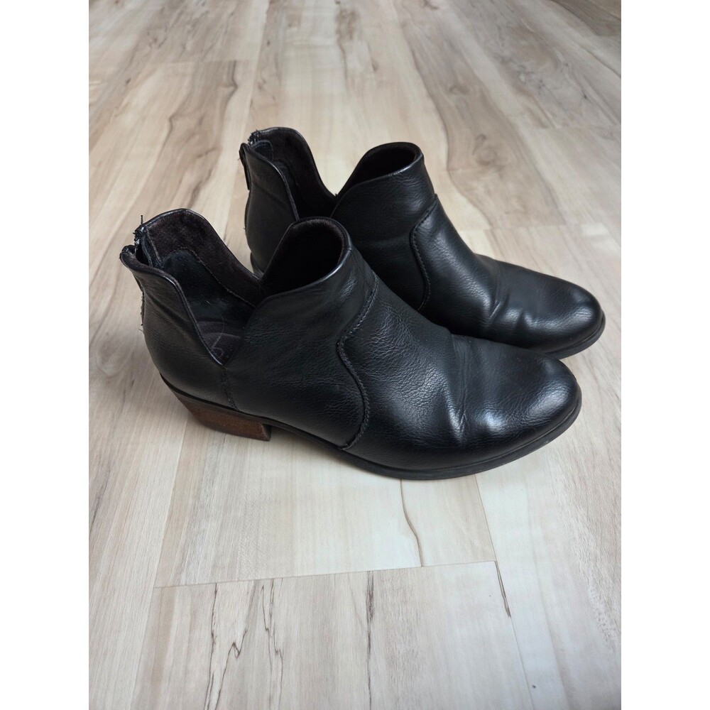 Women's Boc Born Concept Black Leather Booties 6.5